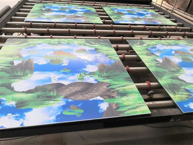 Digitally-printed-glass-products