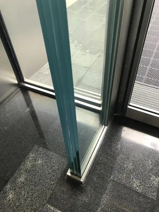 glass fins glass fins