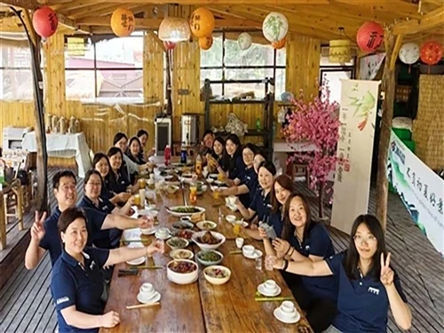 MIGO GLASS celebra el Dragon Boat Festival con un tradicional evento de creac...