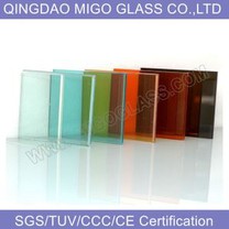 Vidrio laminado tintado