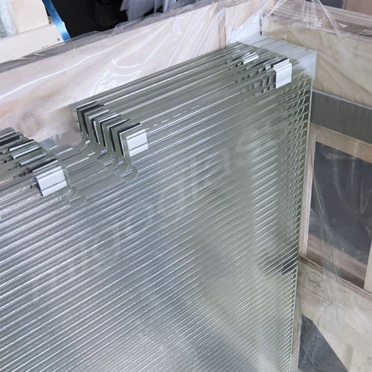 Tempered Moru Patterned Shower Glass